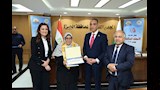 محافظ الجيزة يكرم الأمهات المثاليات