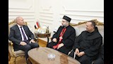 رئيس الكنيسة الكلدانية يلتقي محافظ القاهرة (2)_2