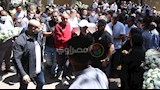 بالصور.. خروج نعش والد الفنانة منة شلبي من مسجد الفاروق بالمعادي 