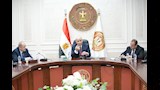 وزير العمل يلتقي محرري ملف العمل (2)