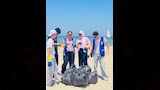 حملة شبابية لتنظيف شاطئ أبطال التحدي (2)