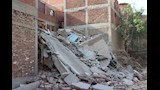 انهيار منزل من 5 طوابق بالقليوبية.. وتحرك عاجل للمحافظ (صور)