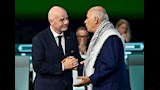 رئيس الاتحاد الفلسطيني يرفض مصافحة ممثل إسرائيل (1)