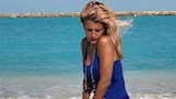 بـ "كاش مايوه".. فيدرا تخطف الأنظار على البحر في أحدث ظهور