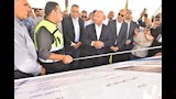 وزير النقل ومحافظ أسيوط يشهدان التشغيل التجريبي للمرحلتين الثانية والثالثة من محور ديروط (23)