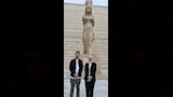 مديرة المتحف اليوناني الروماني (4)