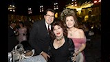 نبيلة عبيد وهاني رمزي من حفل زفاف ابنة باسل سماقية (1)