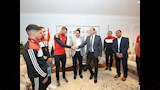 محافظ أسيوط يكرم أبطال المشروع القومي للموهبة بعد تتويجهم بميداليات البطولة الأفريقية للمصارعة (12)