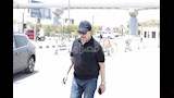 بالصور.. محمد رياض يشارك في جنازة الفنان عبدالرحمن أبوزهرة