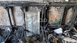 احتراق الاريكة التي كان يستلقيان التوأم عليها