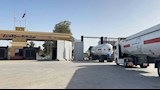 الهلال الأحمر يطلق قافلة "زاد العزة 195" محملة بالمساعدات إلى غزة (صور)