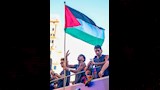 لامين يامال يرفع علم فلسطين (1)