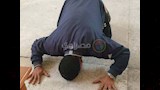 سجود والد المجني عليه
