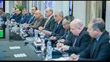 خلال الاجتماع