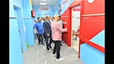 محافظ أسيوط يفاجئ مستشفى المبرة لمتابعة انتظام العمل والوقوف على مستوى الخدمات الطبية المقدمة للمرضى (11)