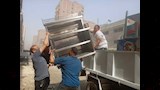 الجيزة تعيد الانضباط لشارع ناهيا ومحيط مزلقان بولاق الدكرور (12)