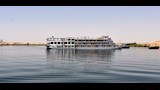 الفندق العائم قصر إبريم ببحيرة ناصر