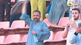 مشجع بالجلباب البلدي يحكي قصة عشق لا تنتهي لأندية أسيوط (15)