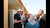 محافظ المنيا يتفقد التجهيزات النهائية لسوق بني مزار (5)