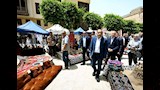 مدبولي يتفقد معرض الحرف التراثية بشارع المعز  (1)