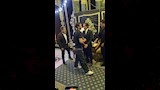صلح رمضان صبحي ونادر شوقي في عزاء والده (2)