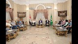 محافظ المنيا يستقبل نائب وزير الإسكان (2)