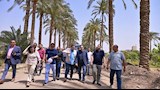 رئيس جامعة القاهرة يتفقد حقول القمح بكلية الزراعة وحظائر الماشية (3)