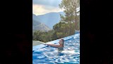 سارة سلامة داخل حمام السباحة (1)