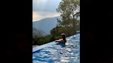 سارة سلامة داخل حمام السباحة (4)