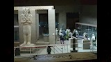 مجموعة زوار داخل متحف النوبة