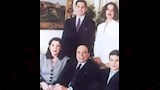 صور تجمع عادل إمام بأسرته (9)