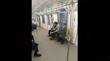 كامل الوزير يستقل المونوريل إلى مقر عمله (7)