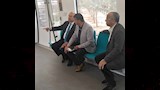 كامل الوزير يستقل المونوريل إلى مقر عمله (8)