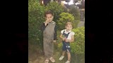 طفليهما