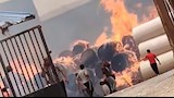 الحماية المدنية تسيطر على حريق بمصنع كرتون في بني سويف -صور