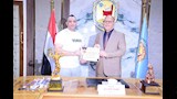 تكريم الكابتن محمود عنبر المدير الفني لمنتخب جامعة في كمال الأجسام