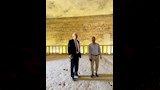 السفير السويدي يتناول البتاو والفطير في أحد حقول المنيا (2)_2