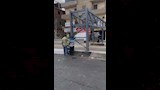 البوابة منعت سيارات الإطفاء والإسعاف من العبور