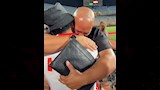 والد خوان بيزيرا يكشف لمصراوي سر بكائه بعد فوز الزمالك بالدوري