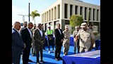 مدبولي يستقل الأتوبيس الكهربائي ويتفقد محطة الحافلات المركزية (6)