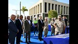 مدبولي يستقل الأتوبيس الكهربائي ويتفقد محطة الحافلات المركزية (13)