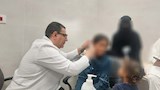 جنوب سيناء تطلق قافلة سمعيات لتركيب سماعات مجانية لـ43 حالة (صور)
