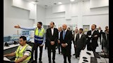 مدبولي وكامل الوزير يستقلان مونوريل شرق النيل (12)