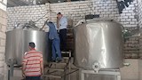 مداهمة معامل ألبان مغشوشة بالمنيا (2)