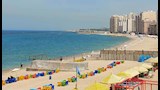طقس مائل للحرارة.. شواطئ الإسكندرية تنتظر الزوار- صور