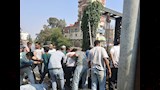 خلال عملية البحث