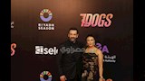 كريم عبد العزيز وزوجته في العرض الخاص لفيلم 7 Dogs  (1)