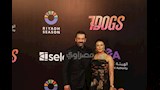 كريم عبد العزيز وزوجته في العرض الخاص لفيلم 7 Dogs  (8)