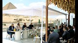 رئيس الوزراء يلتقى أهالي نزلة السمان لمناقشة تطوير المنطقة (8)