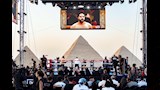 نزال ملاكمة عالمي تحت سفح الاهرامات (1)